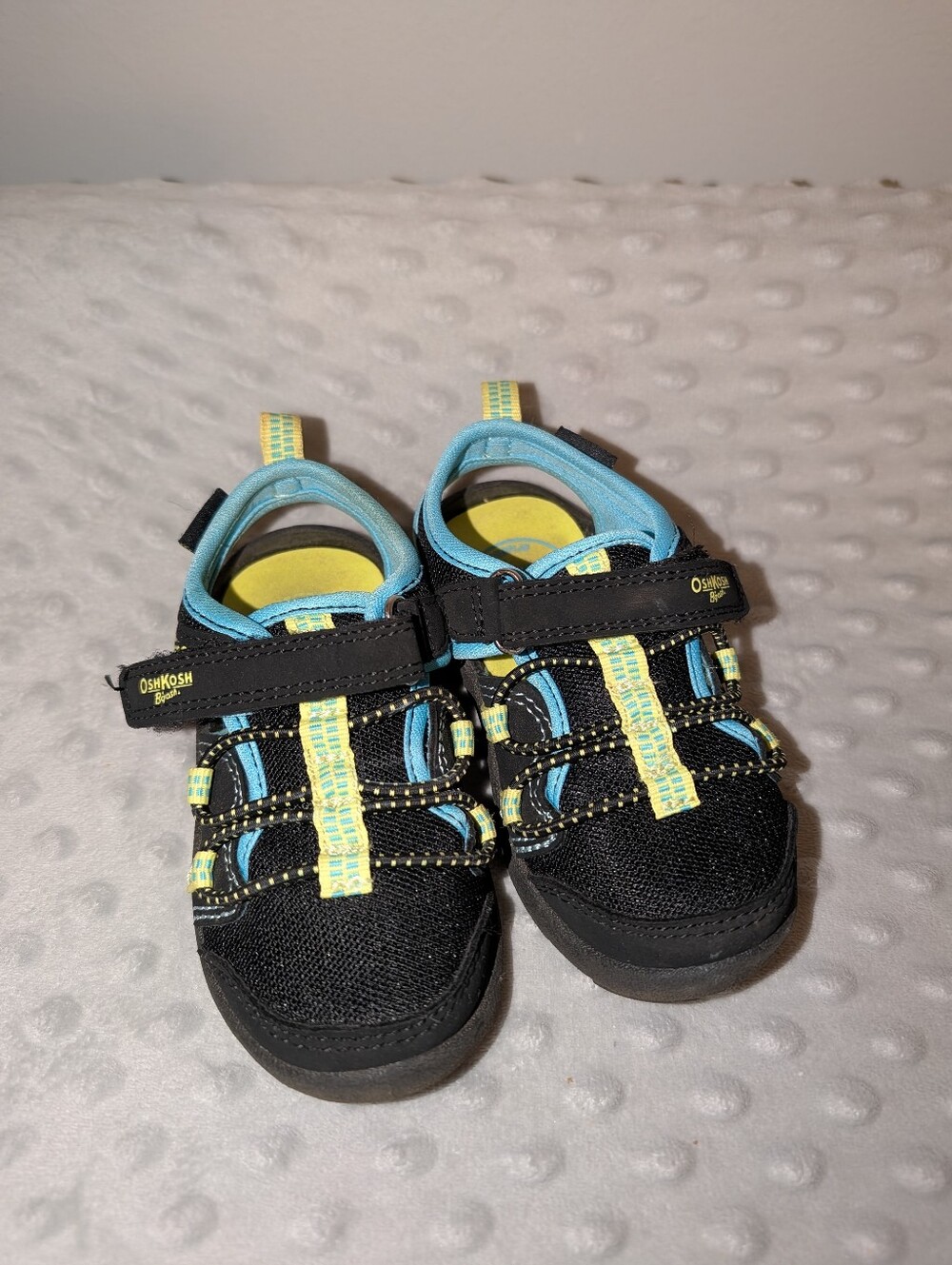 Oshkosh Sandals Toddler Size 6